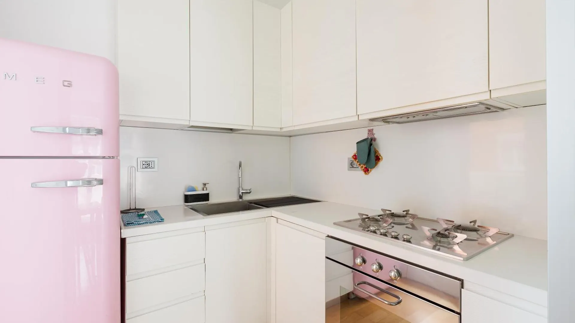 Milano Washington District Cozy Apt With Balcony Apartamento Milão