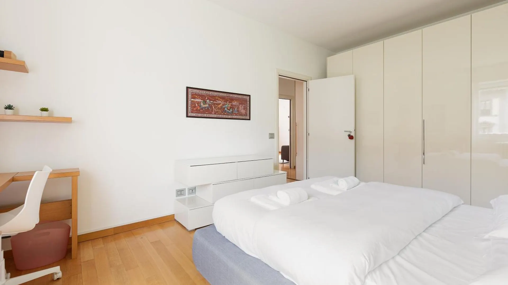 Milano Washington District Cozy Apt With Balcony Itália